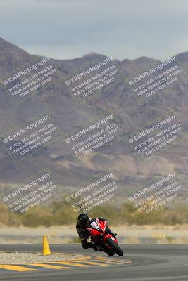 media/Feb-23-2023-Racers Edge (Thu) [[45c9a79e62]]/B Group/Session 2 (Turn 14)/